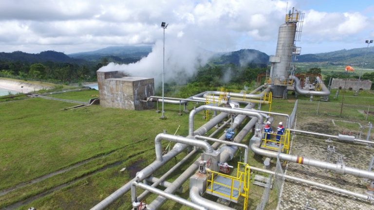 Geothermal plant