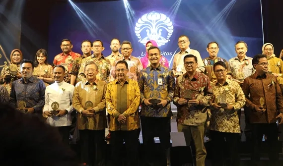 Esri Indonesia Wins UI Award 2019 card
